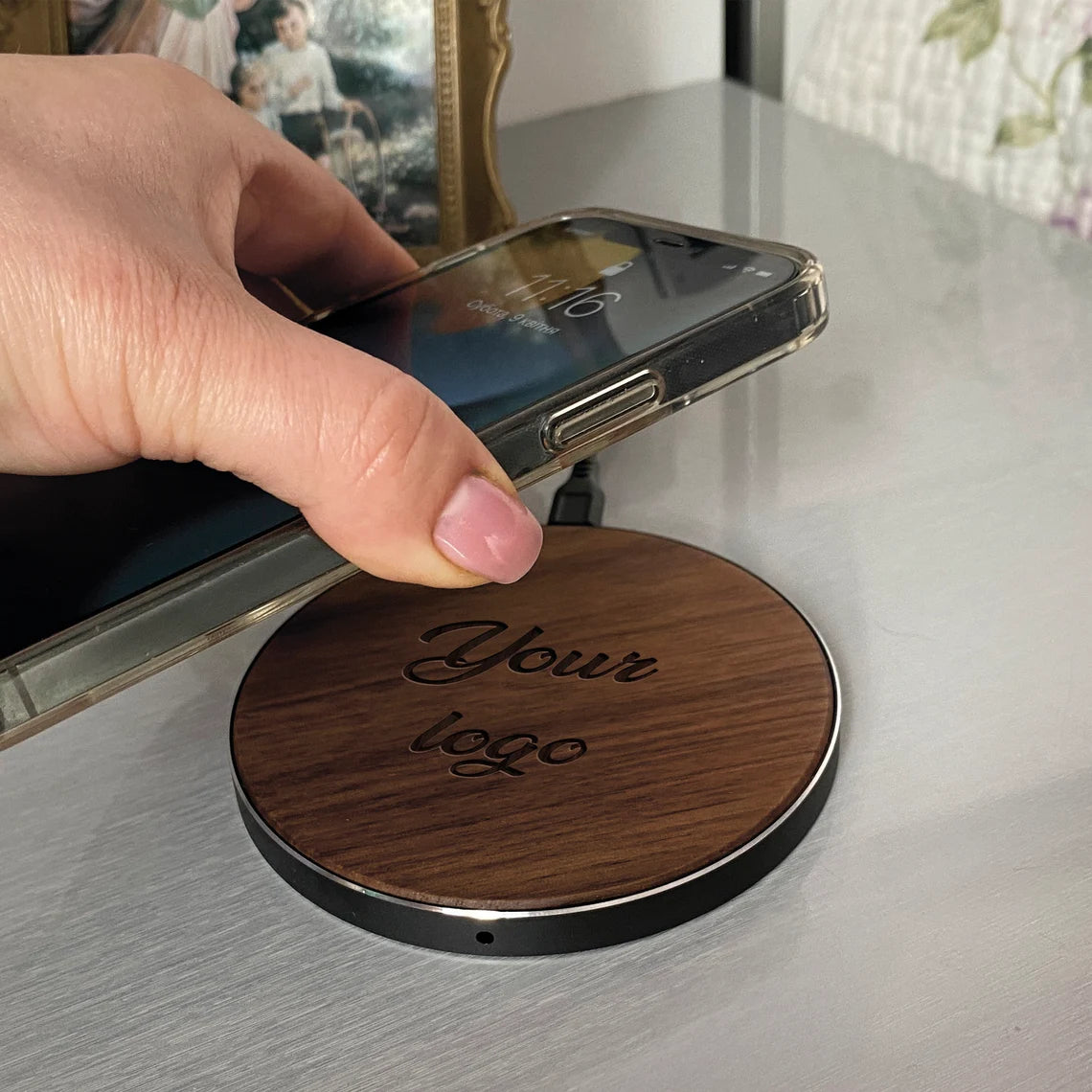 Custom logo engraving Wooden Wireless Charger Docking Station tech accessories Corporate gifts with business gift Gift for boss Custom photo Cambodia