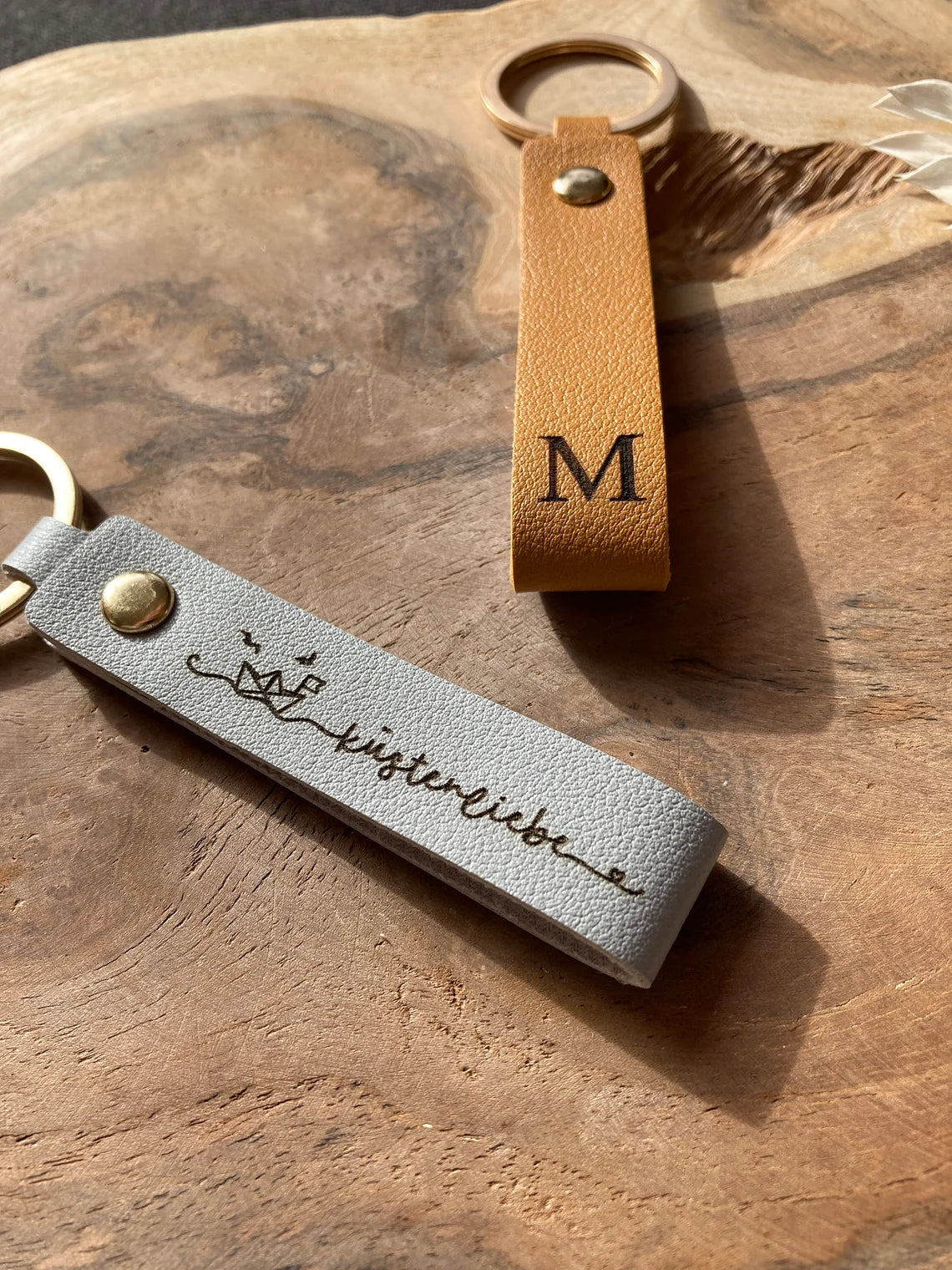 Keychain, customizable, PU leather, party gift, birthday, Valentine's Day, anniversary, Christmas, car, coordinates, mom, dad Cambodia