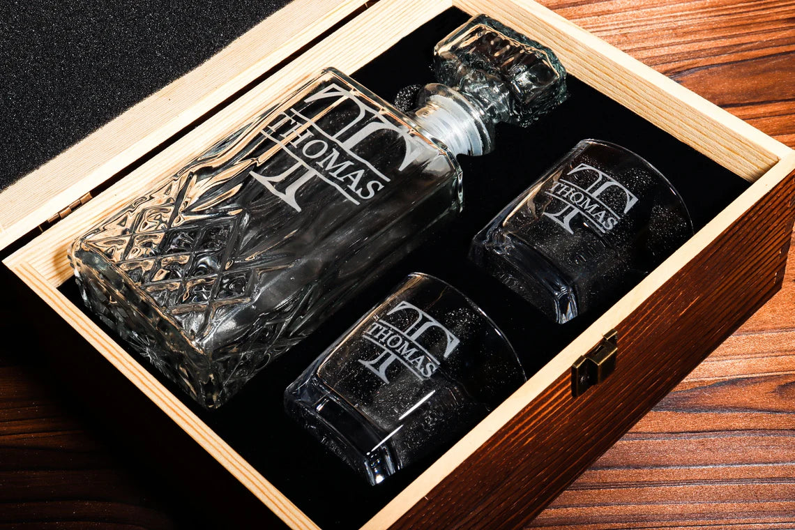 Personalized Whiskey Decanter, Custom Decanter with Wooden Gift Box, Engraved Decanter, Groomsman Gifts, Gifts for Dad, Gifts for Him Cambodia
