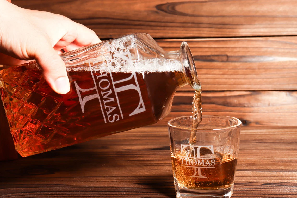 Personalized Whiskey Decanter, Custom Decanter with Wooden Gift Box, Engraved Decanter, Groomsman Gifts, Gifts for Dad, Gifts for Him Cambodia