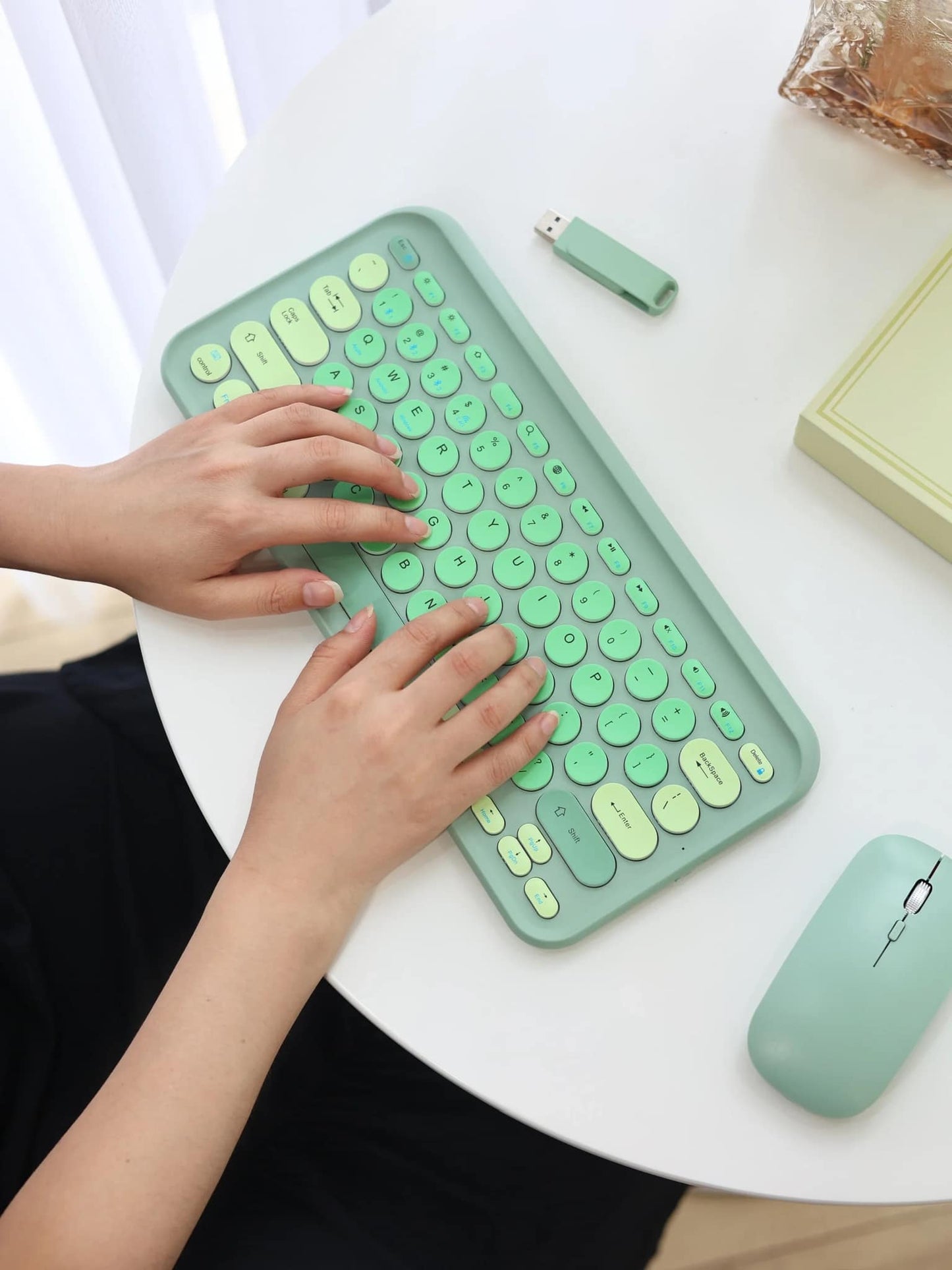 Custom logo/name keyboard mouse USB flash drive set Cambodia