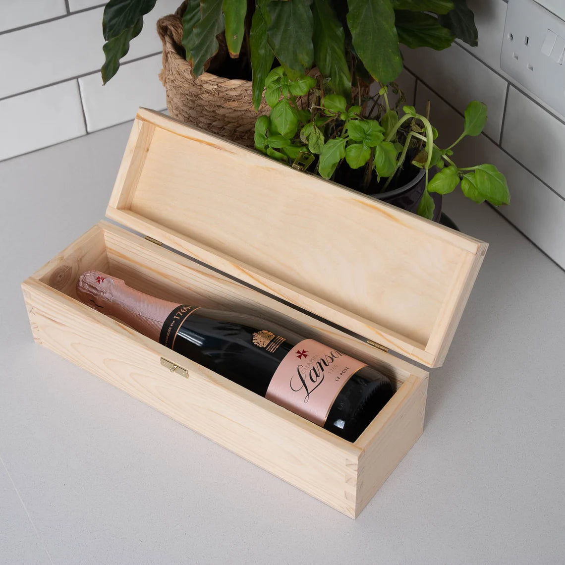 Personalised Heart Loop Wooden Wine Gift Box Gifts Ideas For Birthday Christmas Anniversary Wedding Engagement Red White Lover Cambodia