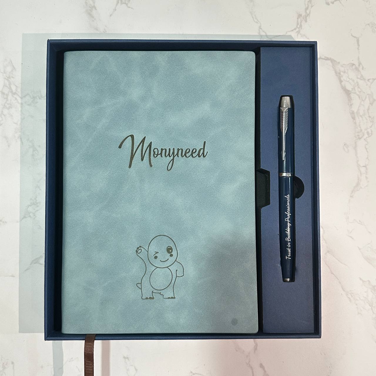Custom logo/name/sticker notebook and pen set Cambodia
